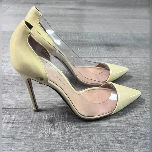 Gianvito Rossi Cream Patent Leather PVC Plexi 85 Pointed Toe Pumps - Picture 5 of 7